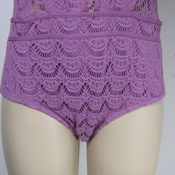 BECCA BY REBECCA 2X  Virtue Mauve Purple CROCHET One Piece Plunge Swim suit - Picture 3 of 11